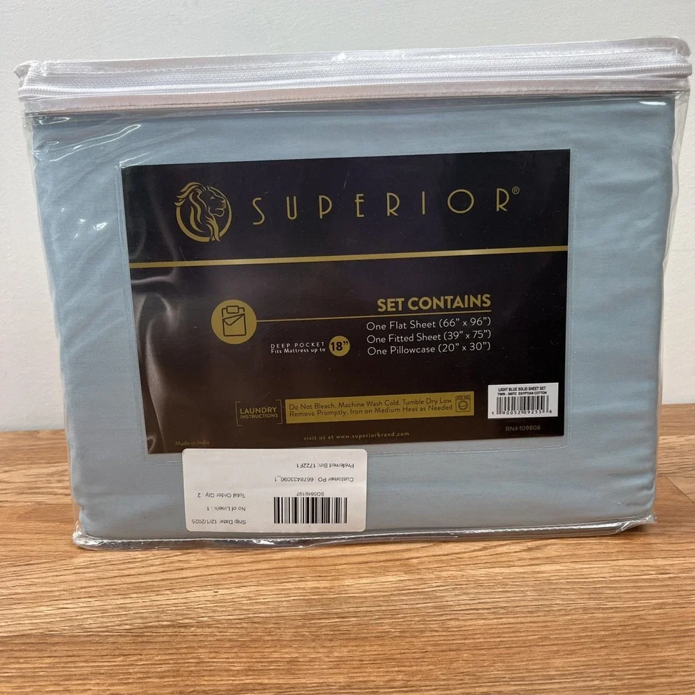 Superior Egyptian Cotton Solid 300 Thread Count TWIN Sheet Set in Light Blue NEW